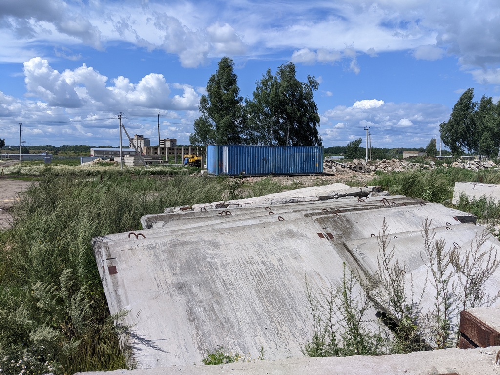 Привез Вагончик